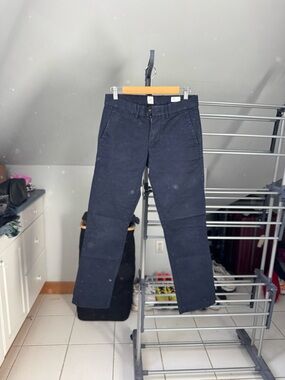GAP Men's Navy Blue Chinos - Straight Leg